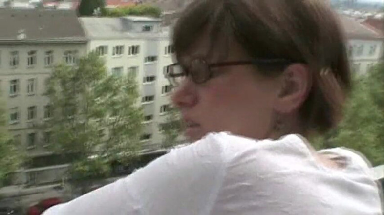 Popp Sylvie: Outdoor fuck in Vienna