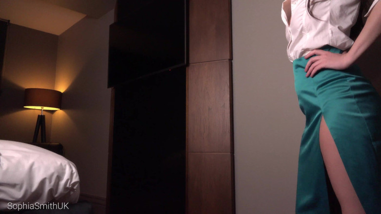 SophiaSmithUK: Secretary stretches