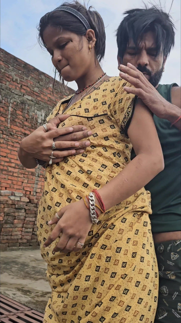 Aalox: インドのデジ村の恋愛結婚カップルパート2