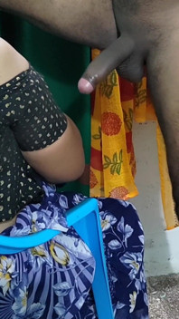Saya berkongkek dubur sepenuh masa dengan ibu tiri saya