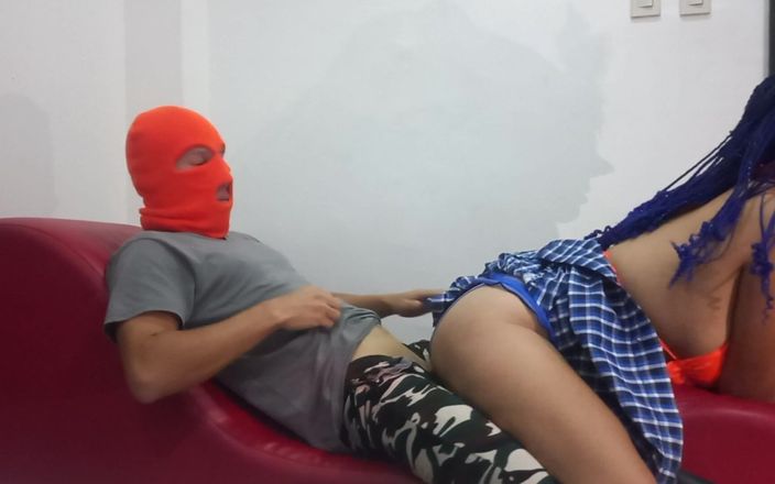 Martin13: Šukání při maximální rychlosti ve společnosti mé sexy macechy! To...