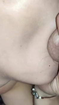 巨根しゃぶりと玉舐め