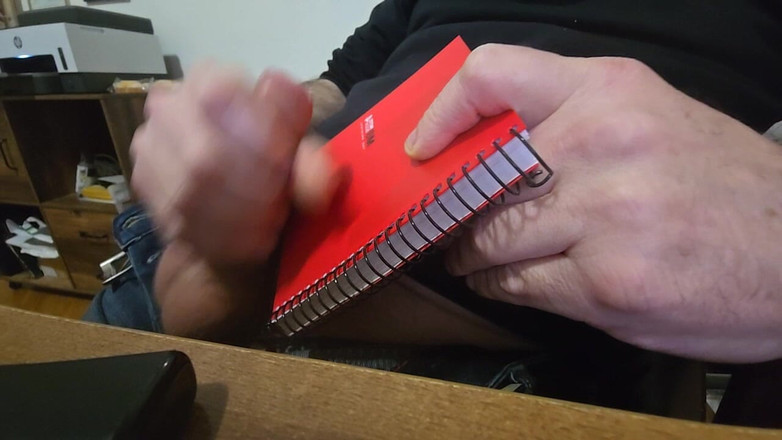 Jordance: Grote pik sperma in het kantoor