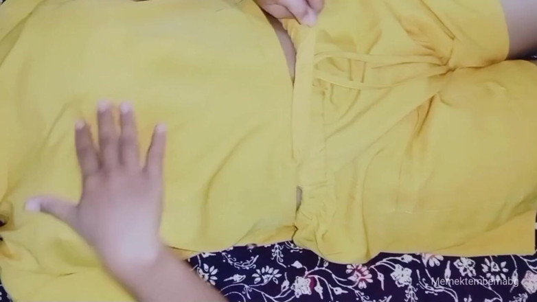 Asian girl videos: 귀여운 소녀와 섹스