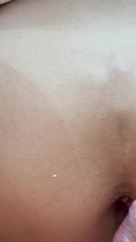 Amatérská pornohvězda milující anální sex