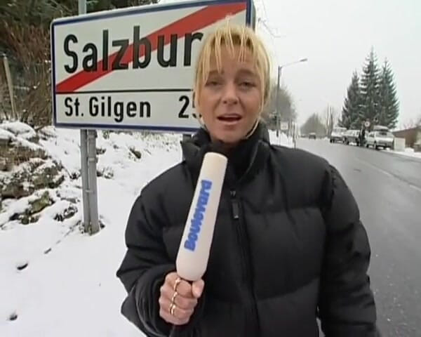 German's MILF: おっぱいファックされたドイツの継母は彼女のおっぱいを使って彼女の義理の息子をイカせます