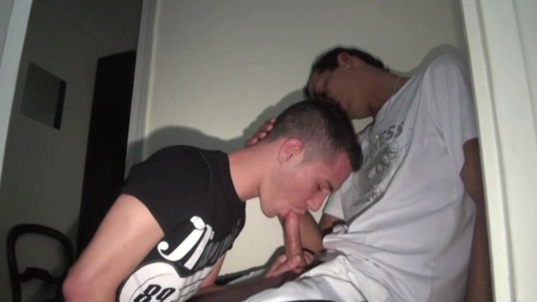 MEN BIG COCKS FUCKERS: Yougn 法国 twink 被 xxl 公鸡坏家伙在慢跑
