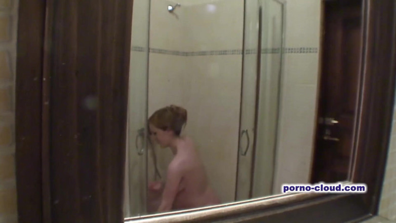 Porno Cloud: Těhotné domácí šukání