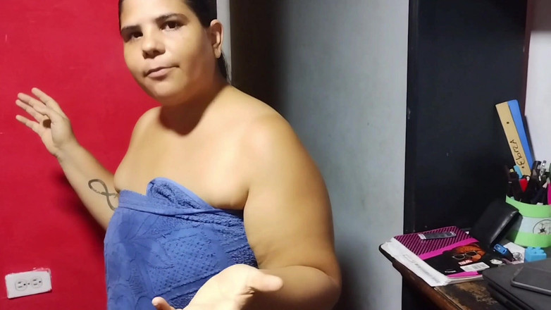 Adribella69: Моя невинная падчерица любит, когда я трахаю ее задницу