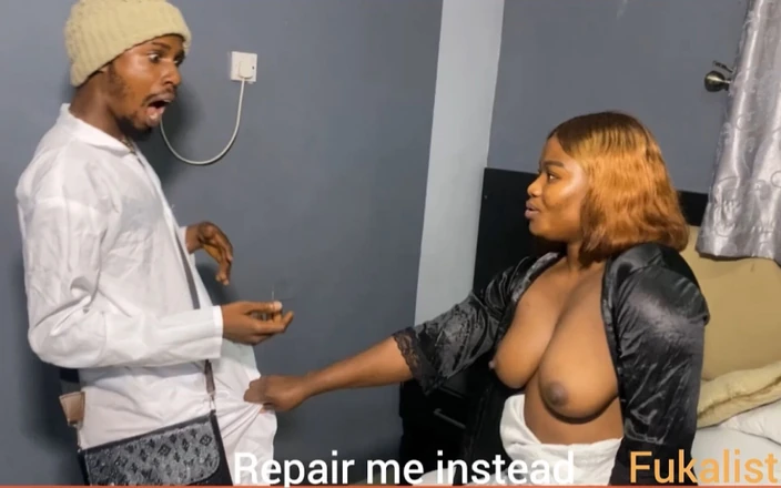 Fukalistik: Ebony Ass African Lonely Lady Fucks BBC Electrician