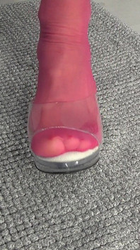 Foot Fetish Solo trong vớ màu hồng