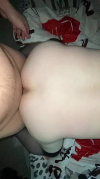 내 자지를 느끼고 싶어서 후배위 따먹기