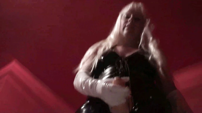 Femdom Austria: Suck on the strapon of tall giant