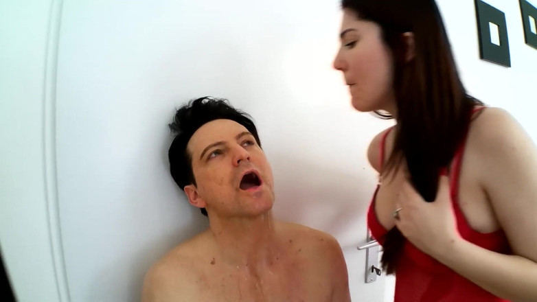 Femdom Austria: Shrink Spitting!