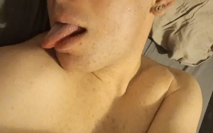 Fake male: Being horny after a body shave