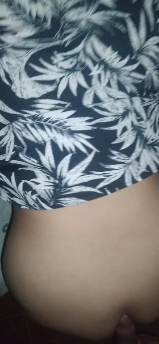 E-Alfa: Cantando com uma linda dominicana