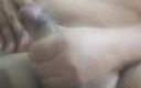 Bigdesidick2: Horny Sissy Cum Shot