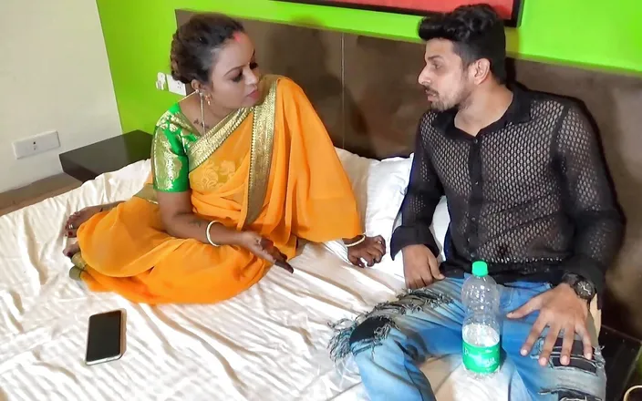 suchismitasarkar: A Desi Bhabi and His Ex Boyfriend Went in a...