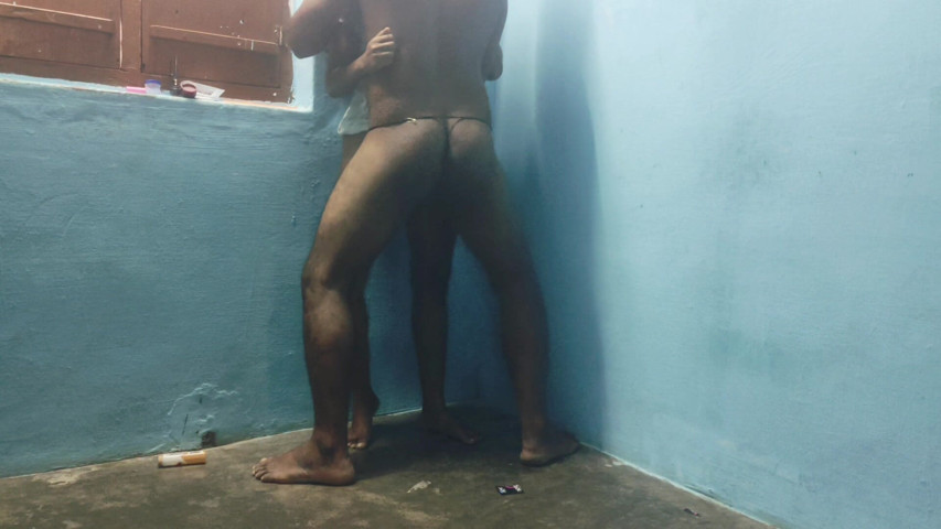 Mallu Girl First Time Standing Sex (Village sexy fairy)