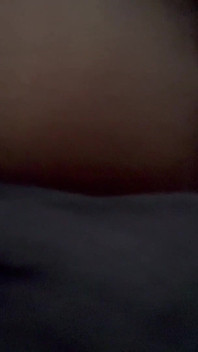 Making Myself Horny While I Wait