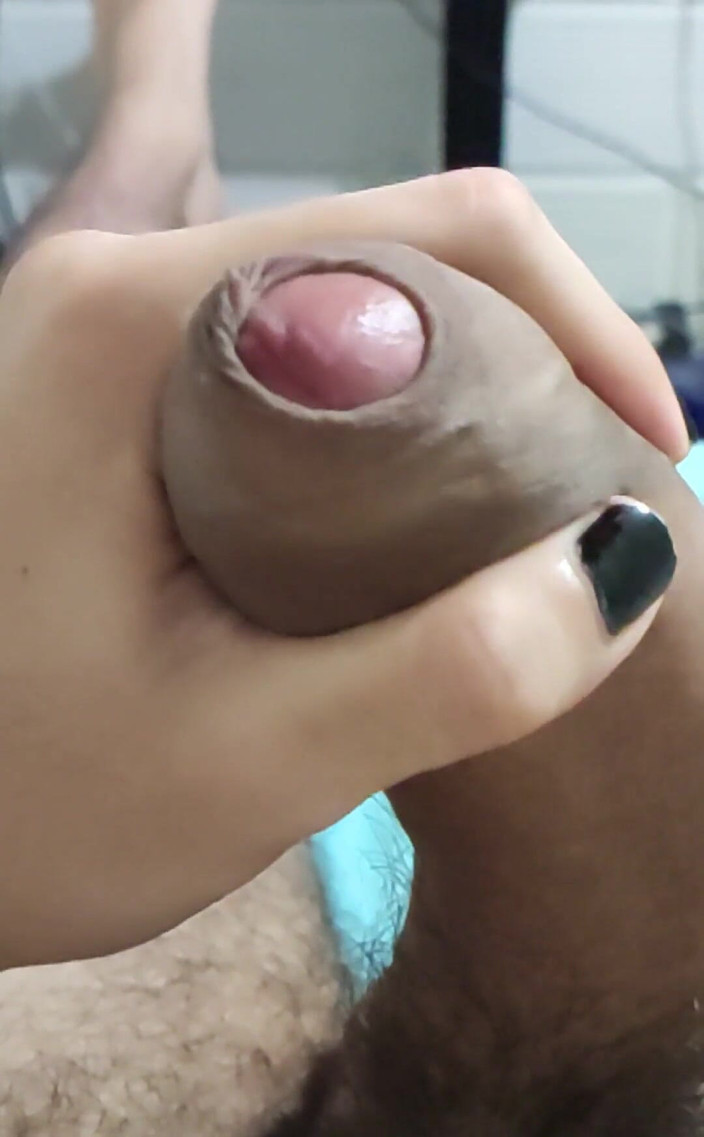 Camilo Brown: Yakın çekimde mastürbasyon yapıyor