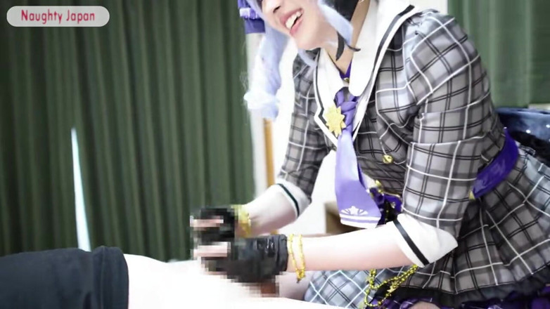 J-Girls Club: Paja con guantes Prodigy ¡Una futura estrella que drena hasta la última...