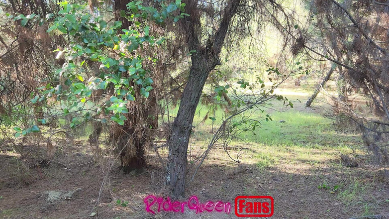 Riderqueen BBW Step Mom Latina Ebony: Riderqueen sam, na zewnątrz, filmy dla fanów