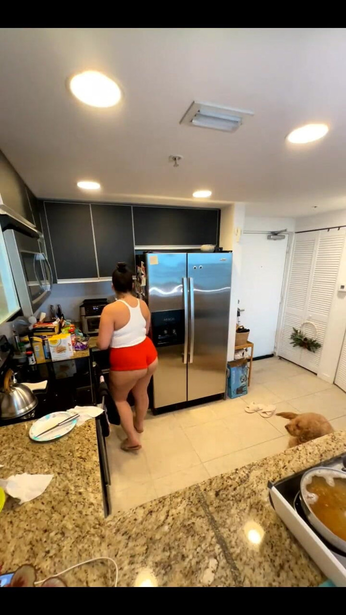 Dani Valentina: Live Stream with Dani Valentina