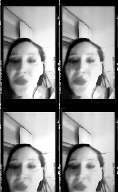 Dominatrix Redsonyja: 向我的奴隶吐口水，是时候在睡前惩罚了，我没有看到为信息付费，也没有看到什么会让我脸上露出笑容