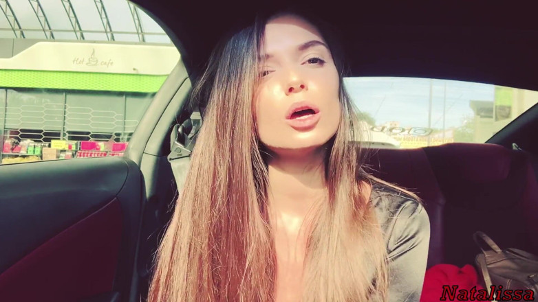 Natalissa: Sloppy blowjob and deepthroat in car