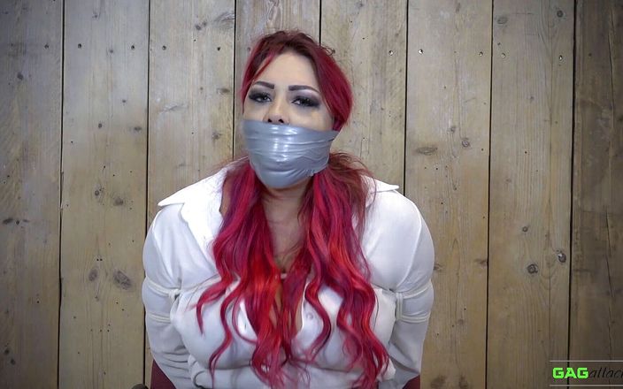Gag Attack!: Rara - клейкой лентой из ПВХ с кляпом во рту