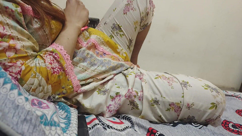 Sairaxsaim: Paki Garam Baji K Saath Ki Thori C Masti