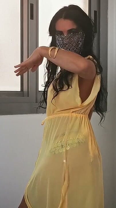 Kitty Dancer: Veiled Beauty’s Slow Oriental Striptease
