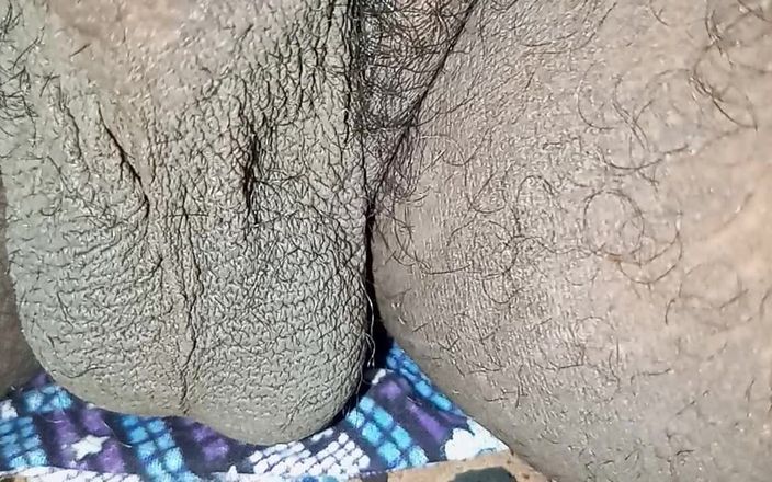Sweet Indian cock: Cô vợ Ấn Độ đụ tóc lồn trong nhà