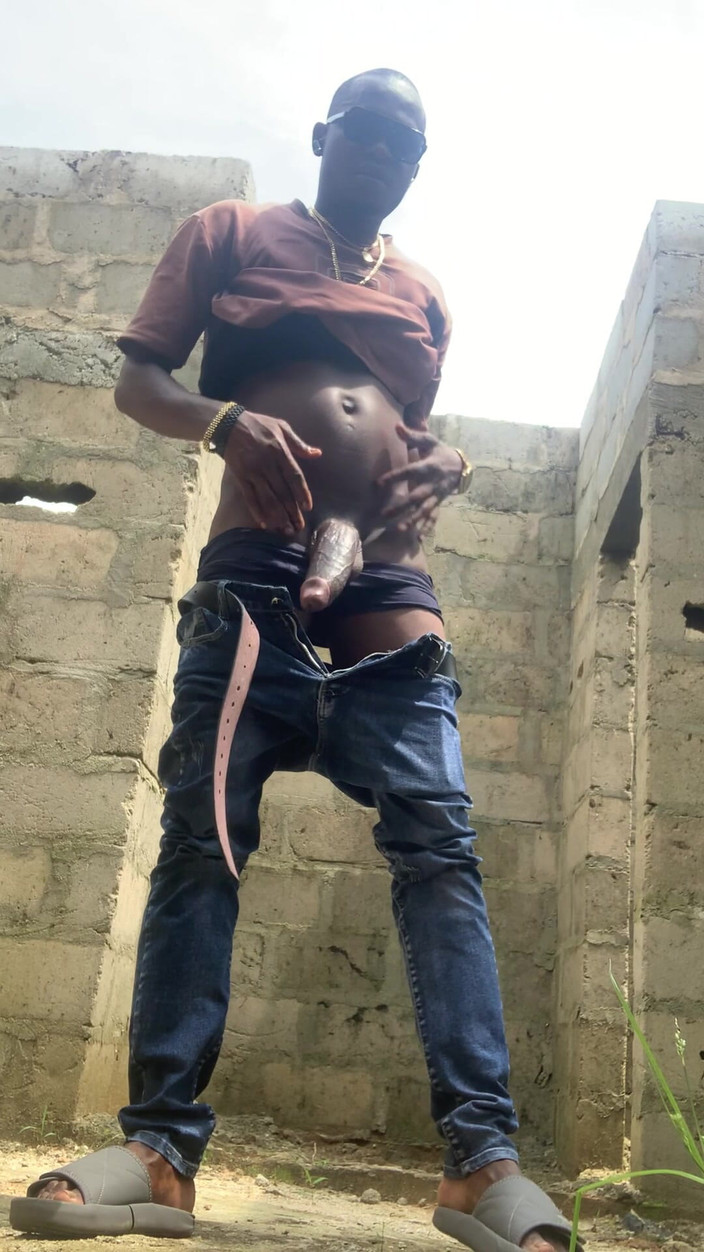 Dickass3x: Video seks buru-buru di gedung yang tidak lengkap di bawah...