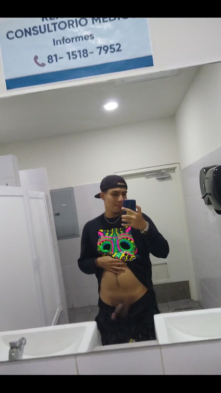 AlexAlejandro13: Hãy chạm vào tôi