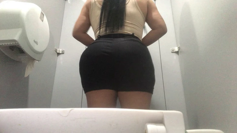 SENSESEX: Camera in Bathroom in the Mall