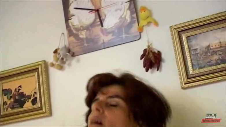 Vere Casalinghe Italia.: I found myself in an orgy organized by my neighbors...