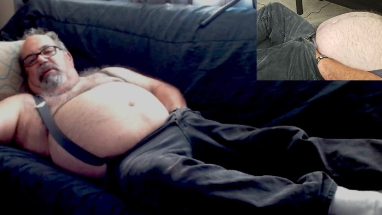 JohnGalt_060769: Menonton jiran saya berkongkek pada kamera garaj saya