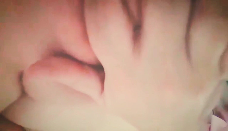 MissGxoxo: 대물 자지 따먹기