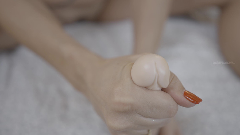 DOMINATRIX6: MILF blonde melancap dalam footjob dan bermain dildo