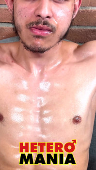 Sixpack and a Thick Dick on Young Straight Boy Davide