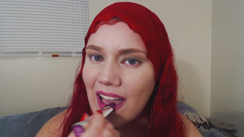 Scarlet Vixen: Popijam fetysz bawię się ze sobą