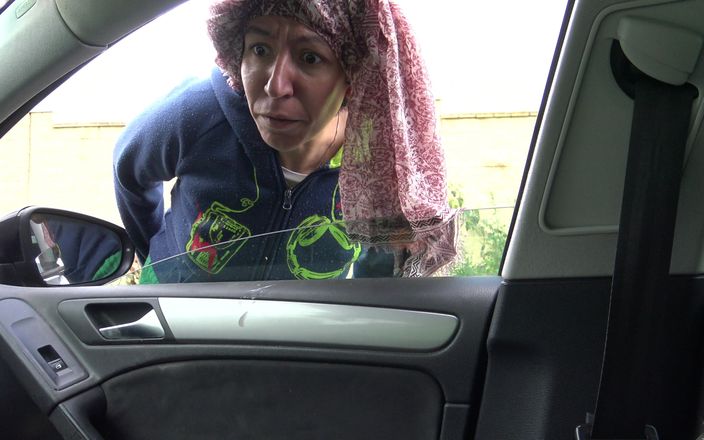 Souzan Halabi: Oh My God!!!! MILF Caught a Real Voyeur Flashing His...