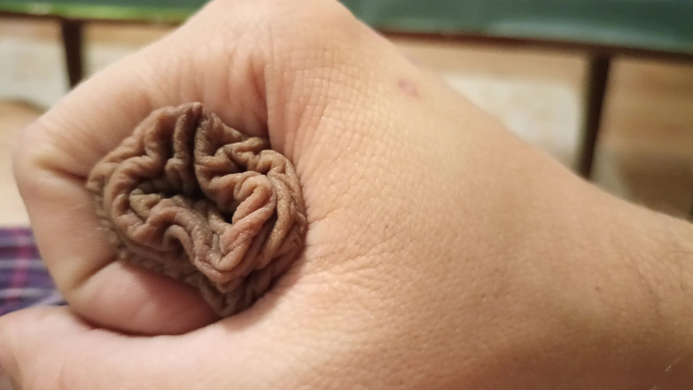 ArchiRusik: Kulup prepuce kontol yang belum disunat!