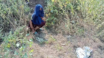 Sexy biwi: 義理の妹を森に連れて行き、彼女のお尻を犯した