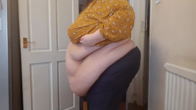 SSBBWLadyBrads: SSBBW BBW mage jiggles och vickar