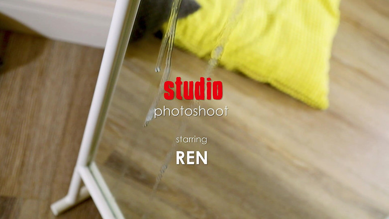 Enigmatic Boys: Ren Mirror