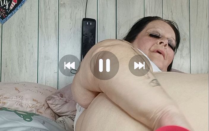 HerculesnVENUS: 用大雷克斯操疯狂的荡妇，他让她射得最好
