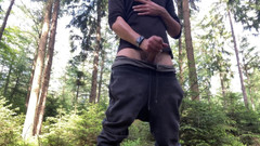 Fratchino: Kencing dan air mani sange